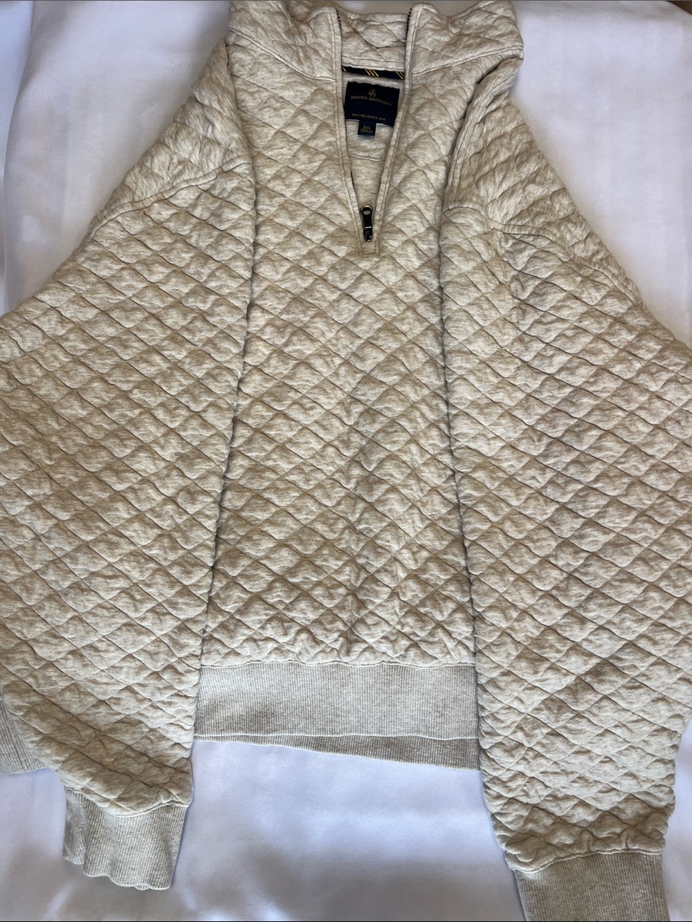 Brooks Brothers diamond Quilted Half-Zip Pullover - Cream